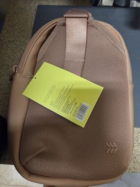 🍍All in Motion Tan Mesh Shoulder Sling Bag